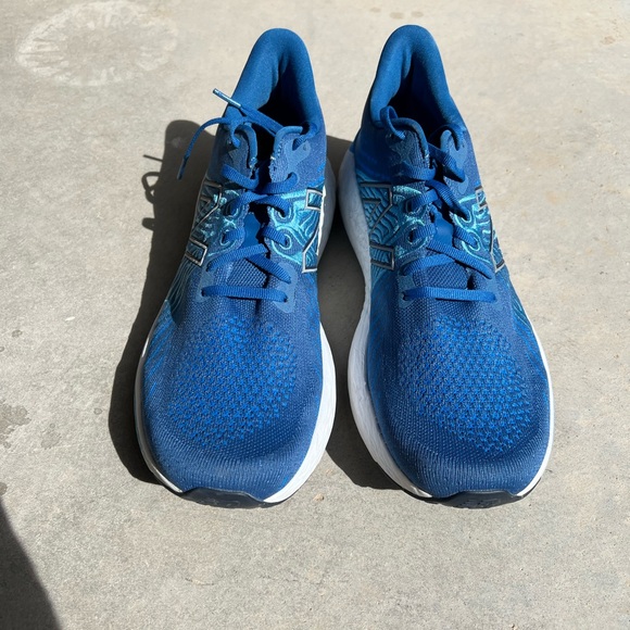 New Balance Vongo v5 running shoes men’s size 11 - Picture 6 of 7